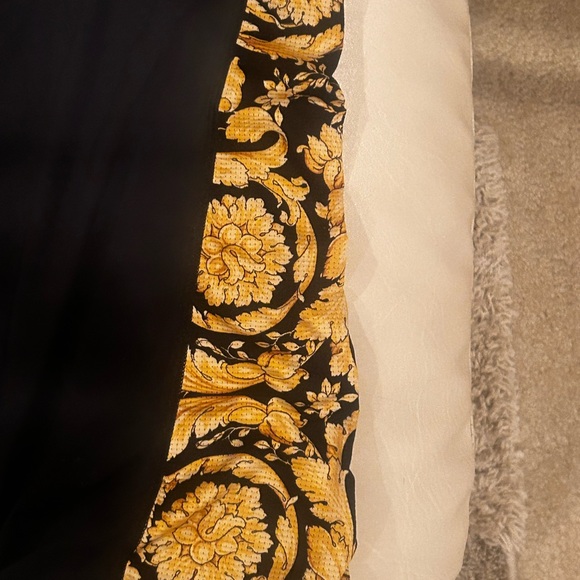 Versace Black Barocco Running Shirt - Picture 4 of 12